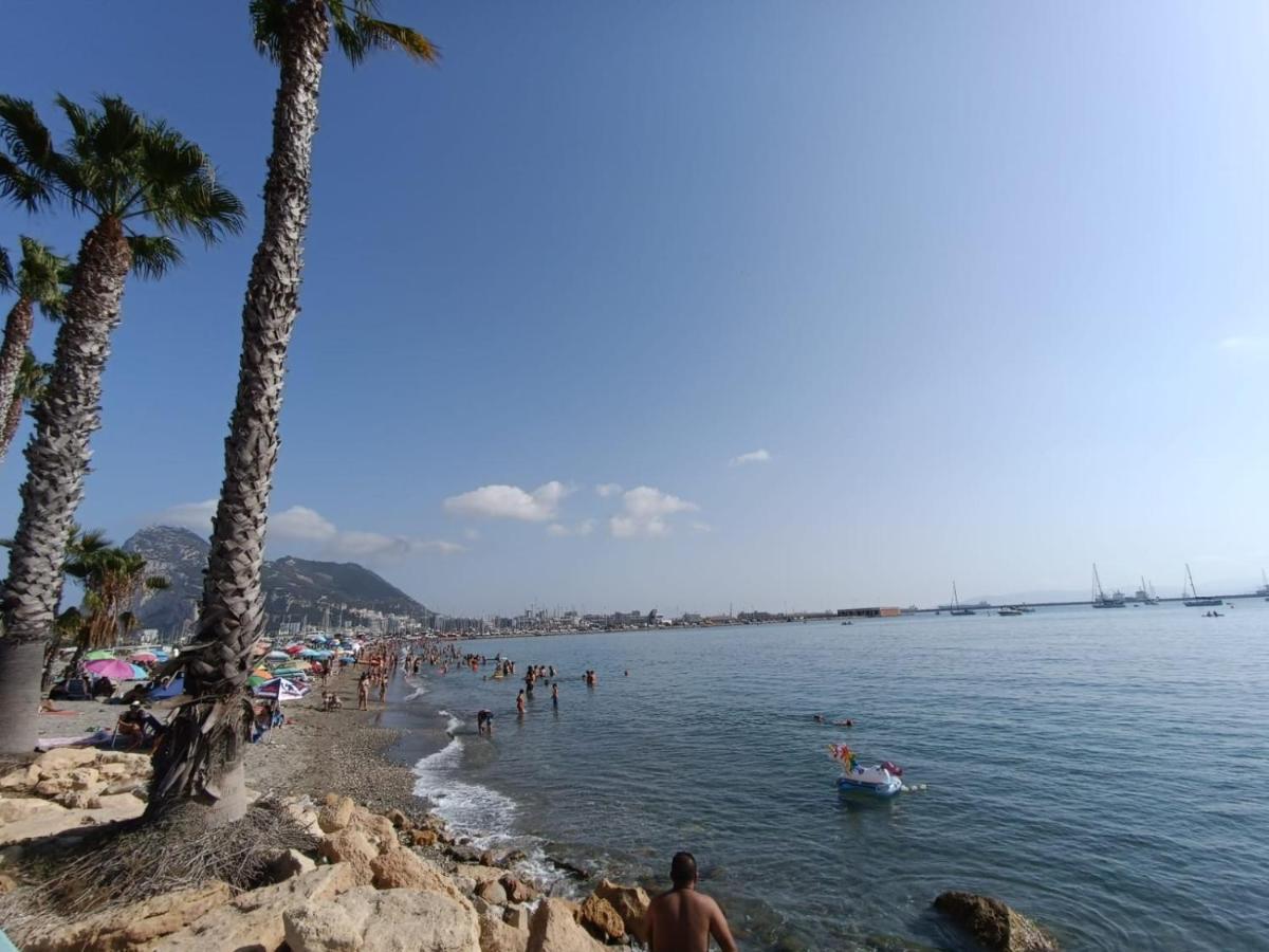 Vistas A 3 Paises Y 2 Continentes 1º Linea De Playa A 5 Minutos De Gibraltar Apartamento La Línea de la Concepción Exterior foto